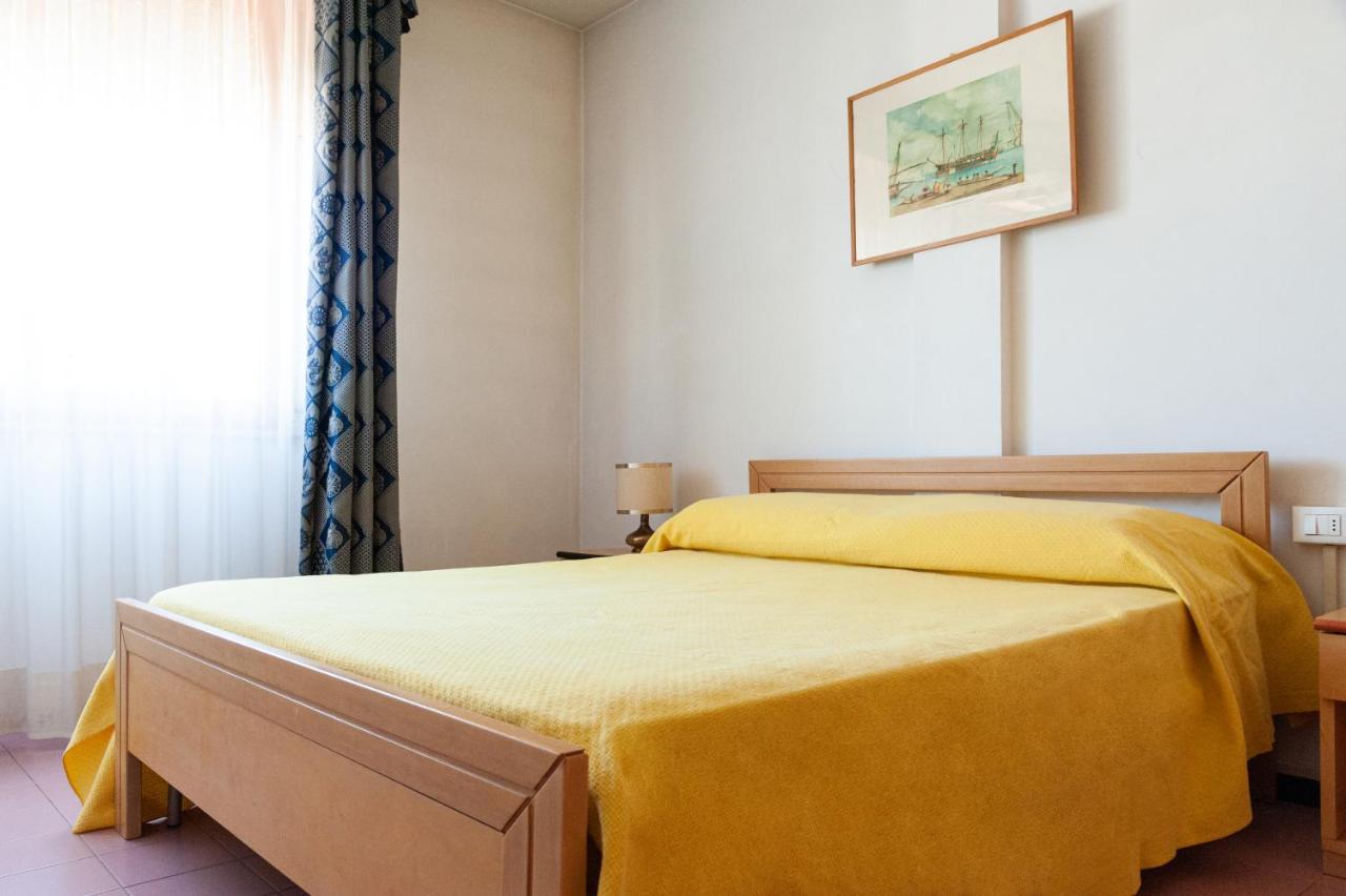 צ'סנטיקו Onda Marina Residence מראה חיצוני תמונה