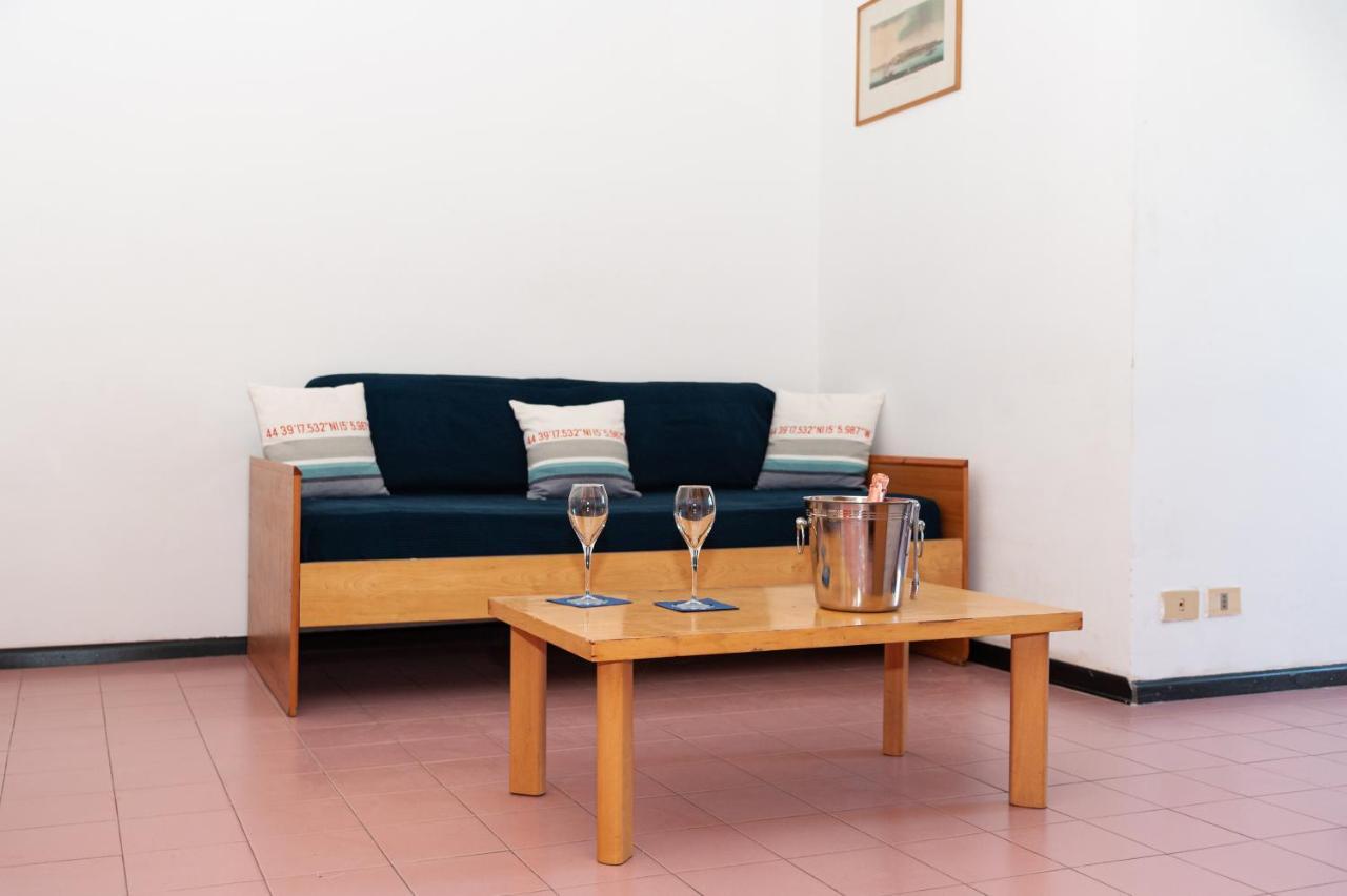 צ'סנטיקו Onda Marina Residence מראה חיצוני תמונה