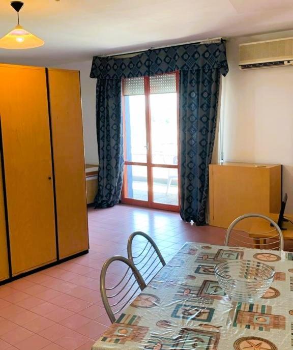 צ'סנטיקו Onda Marina Residence מראה חיצוני תמונה